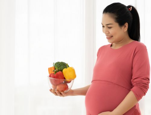 What Can and Can’t I Eat While Pregnant?